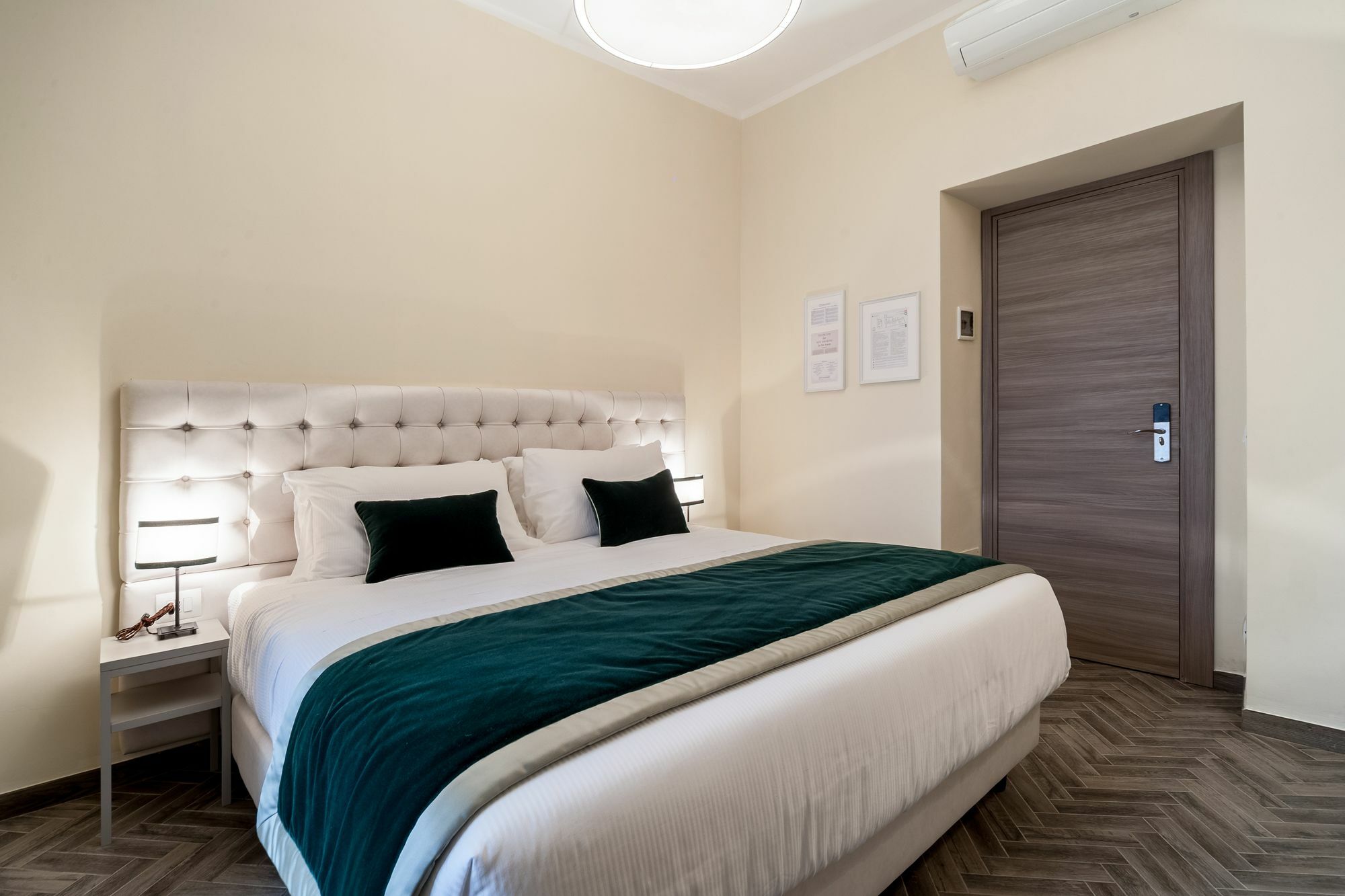 Foro Romano Luxury Suites Kültér fotó