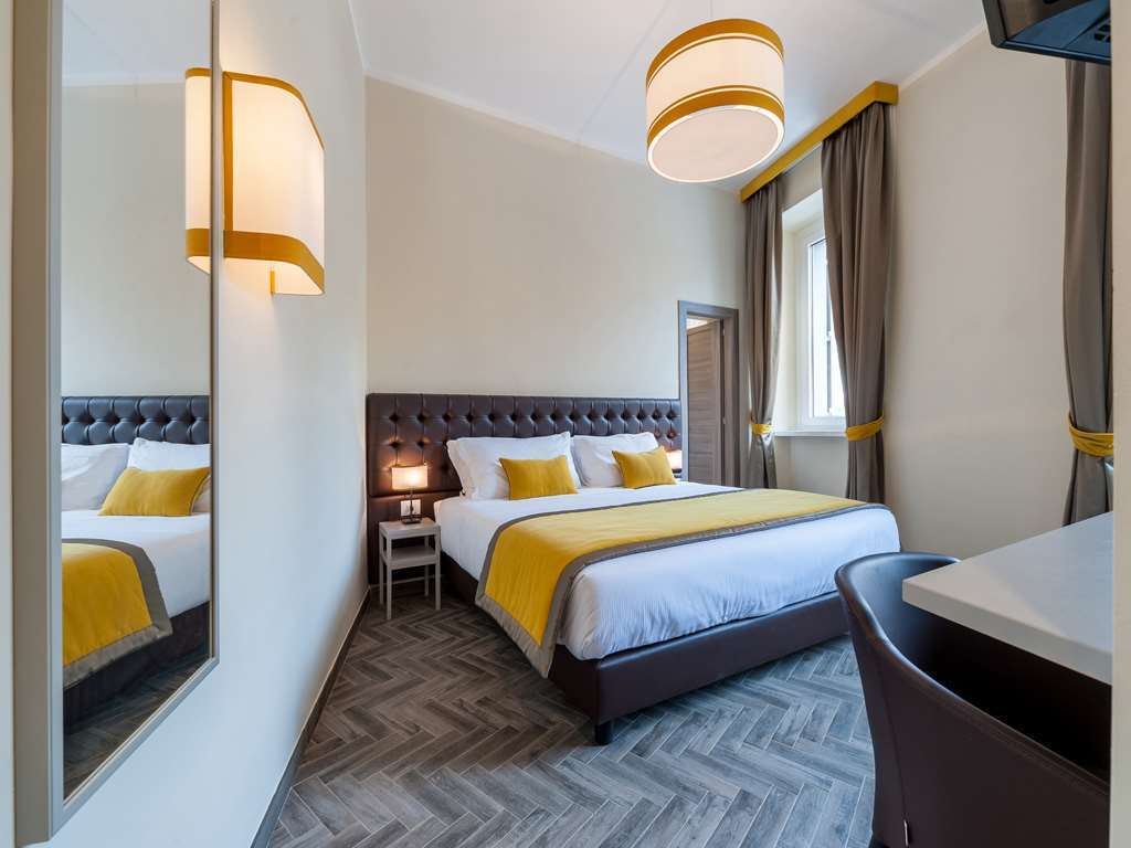 Foro Romano Luxury Suites Szoba fotó