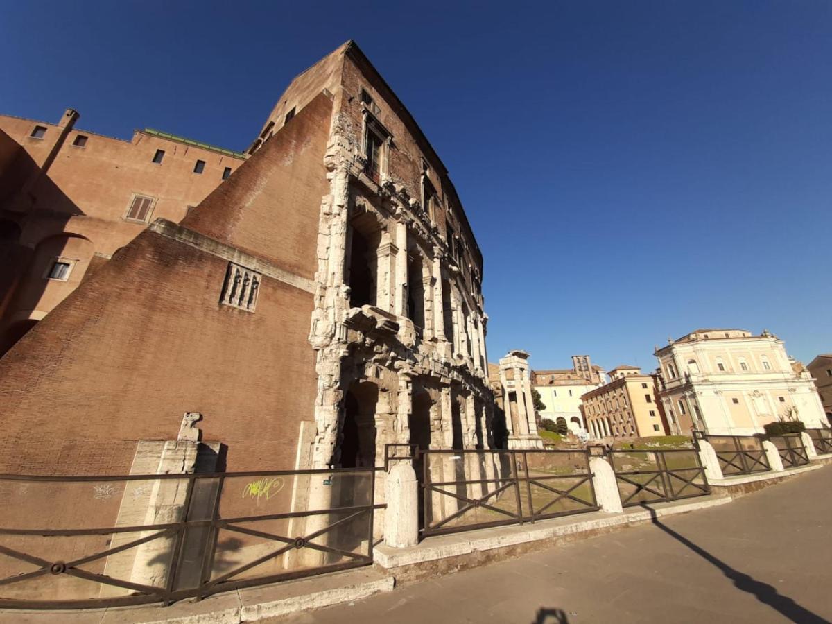 Foro Romano Luxury Suites Kültér fotó